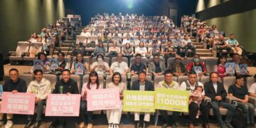 邱議瑩主張加碼十倍敬老卡點數  推動祖父母育兒津貼