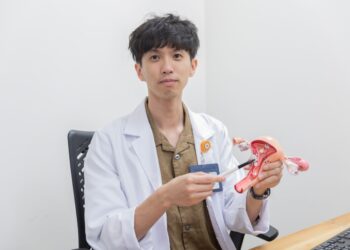 停經後陸續出血不可忽視   及早檢查確保健康