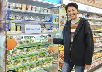 影音/品味南投攜手「全家」 首推中寮袋裝柑橘香甜上市