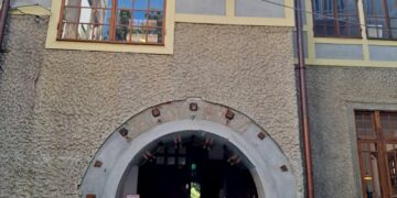 弎畫廊進駐110 年歷史建築偕行社　首展藝術家徐永旭雕塑創作展