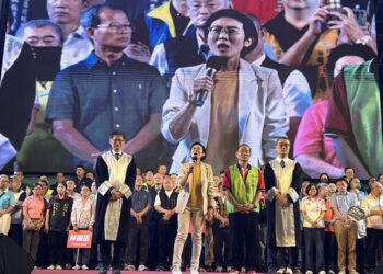 萬人齊聚岡山挺岱樺　寫下高雄初選最大場面