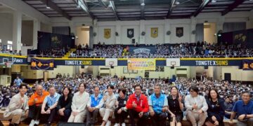 藝術校園列車開進東泰高中  Zenith韓國人聲樂團旋風襲捲