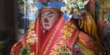 六堆三百乙巳年百年大醮 恭請朱一貴、杜君英金身與忠勇公王共同鑑醮