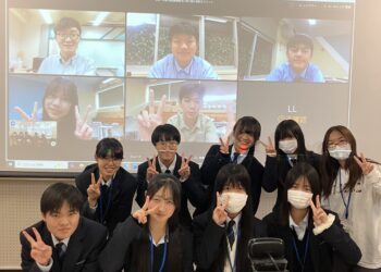 家齊高中跨海線上參與日本小田高校科學高峰會展現國際科研成果