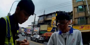 內埔分局長深入 金融機構、超商推廣「報案QR-Code」