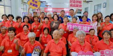 屏東再添長者好厝邊 萬全、苦瓜寮據點正式揭牌