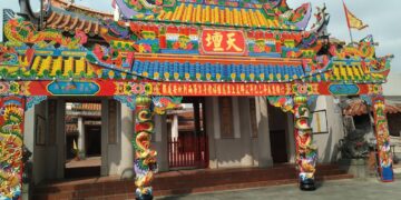 六堆忠義亭睽違120年百年大醮　今日隆重搭建天壇