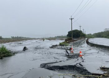 花縣府現勘鳳林鎮長橋排水  確保水流暢通避免災情擴大