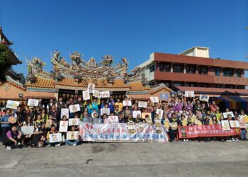 來自全台近50家宮廟、百位宮廟小編齊聚一堂，參與『第三屆美廟粉專交流聯誼會×文化傳承工作坊』，場面熱鬧空前。