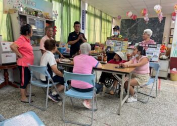 民眾路上焦急找手機 內埔警主動關懷協助