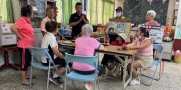 民眾路上焦急找手機　內埔警主動關懷協助