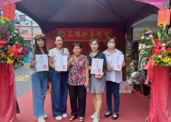 結合美學與善念 張明珠老師帶領學生參與妙善觀音文化季