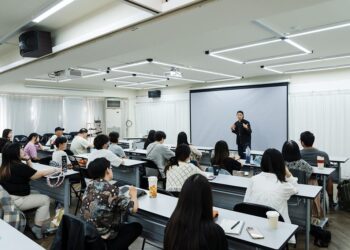 影視大咖零距離指導,實地模擬拍攝獲一致好評! 首屆「岸內影視基地2025環境演員培訓工作坊」圓滿落幕