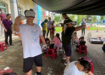 行動智慧車開進偏鄉 上平國小VR課程翻轉學習視野