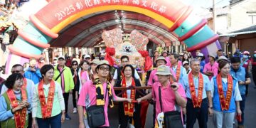 彰化縣媽祖祈福文化節盛大起駕  沿途民眾爭相膜拜祈福