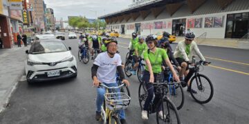 仁寶愛心車隊公益單車行10年 陪伴展望會扶助弱勢義舉感人