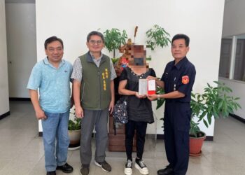 鳳凰颱風逼近　枋警迅速動員協助撤離