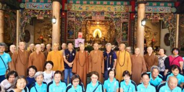 同體大悲化行動共發放2,500份慰助金、捐助學校與古剎 佛教界以慈悲撫慰災後創痛