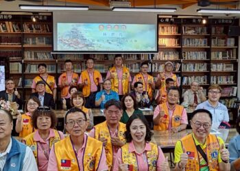 崇實高工圖書館舉辦  林碧霞《島嶼之眼》水彩寫生個展暨義賣活動