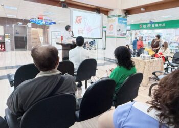 屏東醫院引進脊椎內視鏡微創手術　患者術後隔日即可行走、安心返家