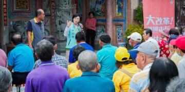 走進旗山、聽見每一位鄉親的聲音 林岱樺打造更貼心的照護網