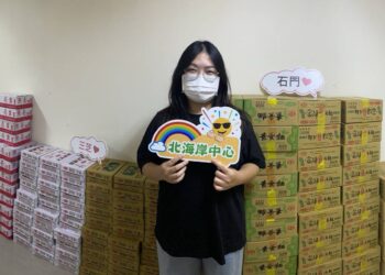 不為人知的天使     板橋天極佛堂四年捐405萬元物資     弘揚「一貫道」宗旨扶傾濟貧