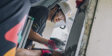 堰塞湖潰壩重創校園　遠雄志工奔走協力修復光復國中