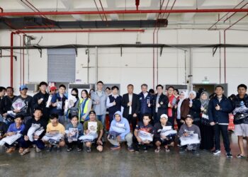 不只禦寒物資！新北市勞工局結合義診、義剪、按摩     讓外籍漁工感受濃濃台灣人情味