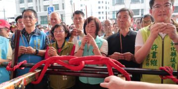 影音/大甲媽祖亦駐駕田中鎮公所  另類雙媽會 就是愛田中