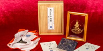 故宮百年首度跨界宗教合作 北港朝天宮攜手推出《24K純金觀音蒔繪聖像》震撼亮相