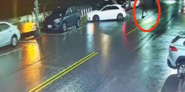 高雄市福安路行人占用停車位交通違規案苓雅分局調查