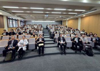 《醫療希望在花蓮》 林欣榮在北醫大分享東臺灣醫療特色