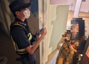 失智瘖啞老嫗迷途 東港暖警助團圓