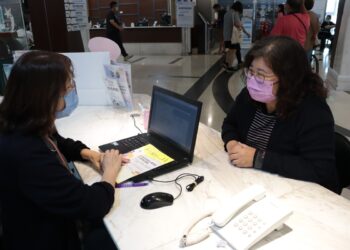 小耳醫師特徵昇華成良醫代號   王守吉榮獲衛福部資深典範醫師獎