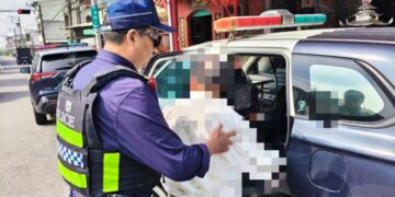 東港警跨單位聯手夜間掃蕩 酒駕與違規改裝車無所遁形守住道路安全底線