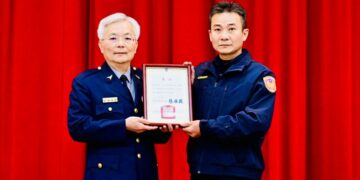 屏警民攜手創佳績　組長林進源、警員藍慶賢榮膺民防績優殊榮