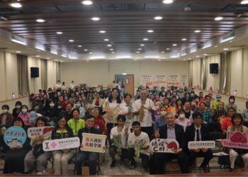 「護肝五哩路」健康講座展創意　嘉義市攜手專家守護市民肝健康