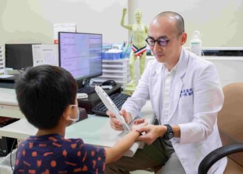 讓過動不再是學習阻礙   新型療法中醫雷射針灸助孩子找回專注力