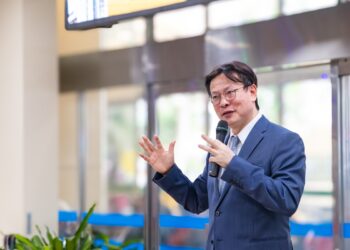 影音/彰基、康橋守護偏鄉弱勢兒童  捐二基0-4 歲兒童醫療專用交通車