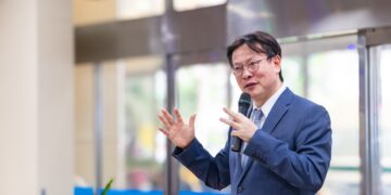 影音/彰基、康橋守護偏鄉弱勢兒童  捐二基0-4 歲兒童醫療專用交通車