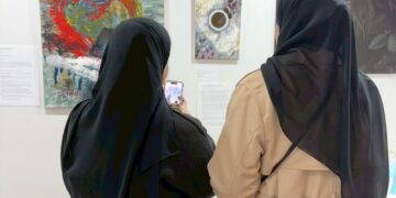 石玉成作品《Flame Beyond Boundaries》於巴黎羅浮宮 Art Shopping 展出