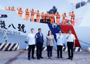 有海巡在漁民可以安心國家也更有力量 管碧玲迎接「巡護八號」凱旋,感謝海巡守護海上漁民!