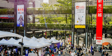『加入購物車』搬進城市!網紅節打造最具共鳴的內容場景