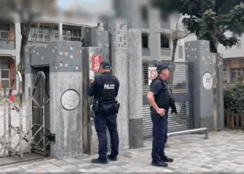 醉男持刀滋擾校園 屏東警迅速蒐證法院裁定收押