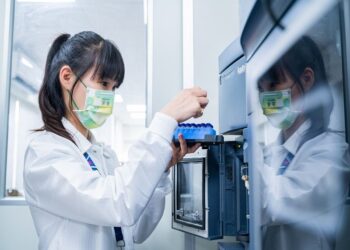 屏東縣檢驗中心強化毒品檢驗量能　提升喪屍煙彈查緝效能