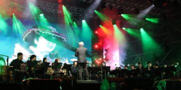 武林交響震天響　霹靂布袋戲攜手管樂燃爆嘉義