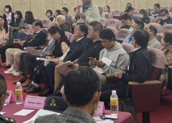 【就業、就醫、就養】李順進於高雄市議會舉辦公廳會，榮民長照專題與防詐宣導