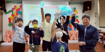 嘉義縣政府於梅山大南國小舉辦牡蠣食魚教育 近70名學童化身小小蚵學家