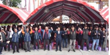 許智傑旗津開講 拋「北觀光、南都更」雙引擎 霸氣喊：市民就是最大咖