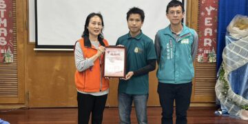 嘉義青創公司回饋社會　「青穎蔬果」送菜傳愛